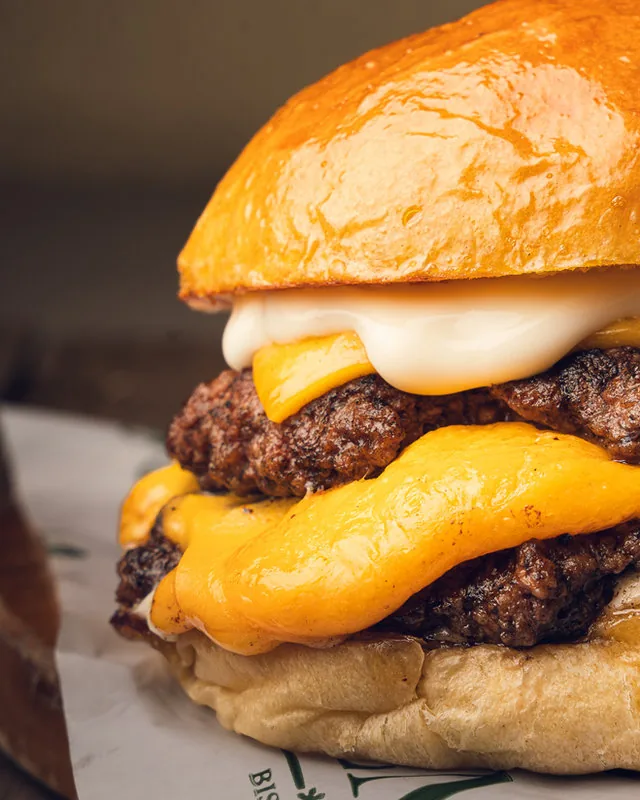 Cheese Burger · Angus